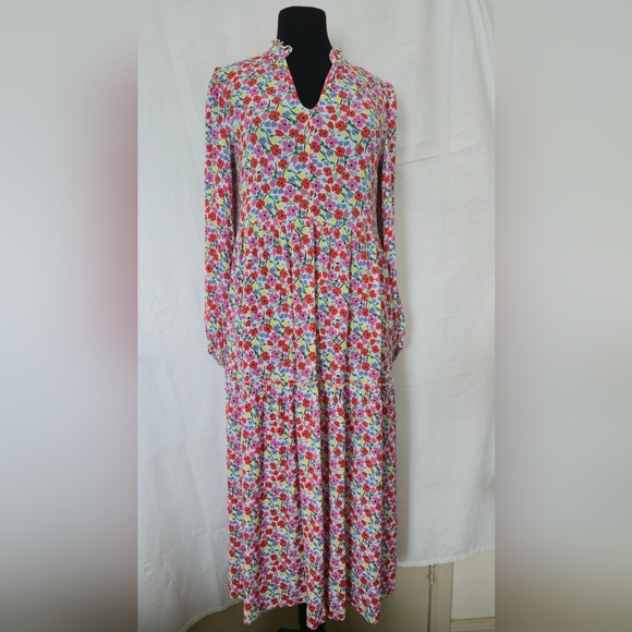 Anthropologie Fresha London Dresses & Skirts - Anthropologie Fresha London Pink Floral Midi Dress with V-Neck